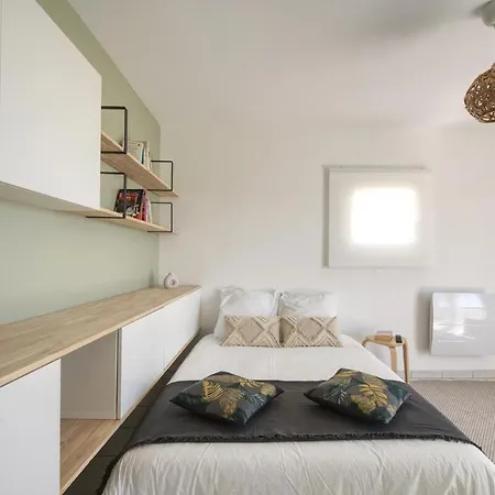 La Palm Yourhosthelper Nîmes