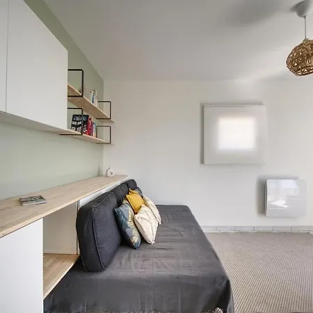 Apartment La Palm ~ Climatisation ~ Balcon ~ Parking Nimes
