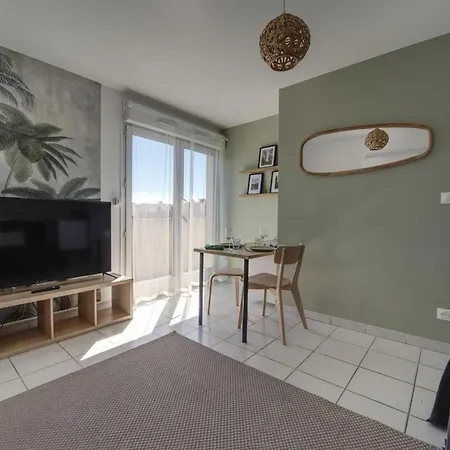 Apartment La Palm ~ Climatisation ~ Balcon ~ Parking *